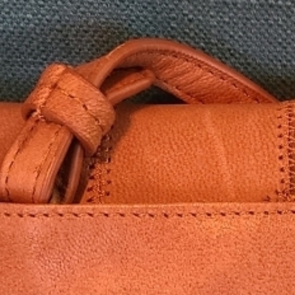 Lucky Brand Leather Purse - Picture 3 of 3